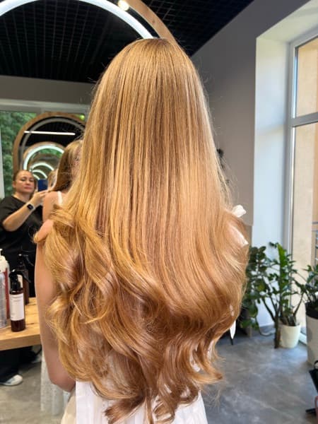 Na Golov[y] aromatic cosmetics — hair care